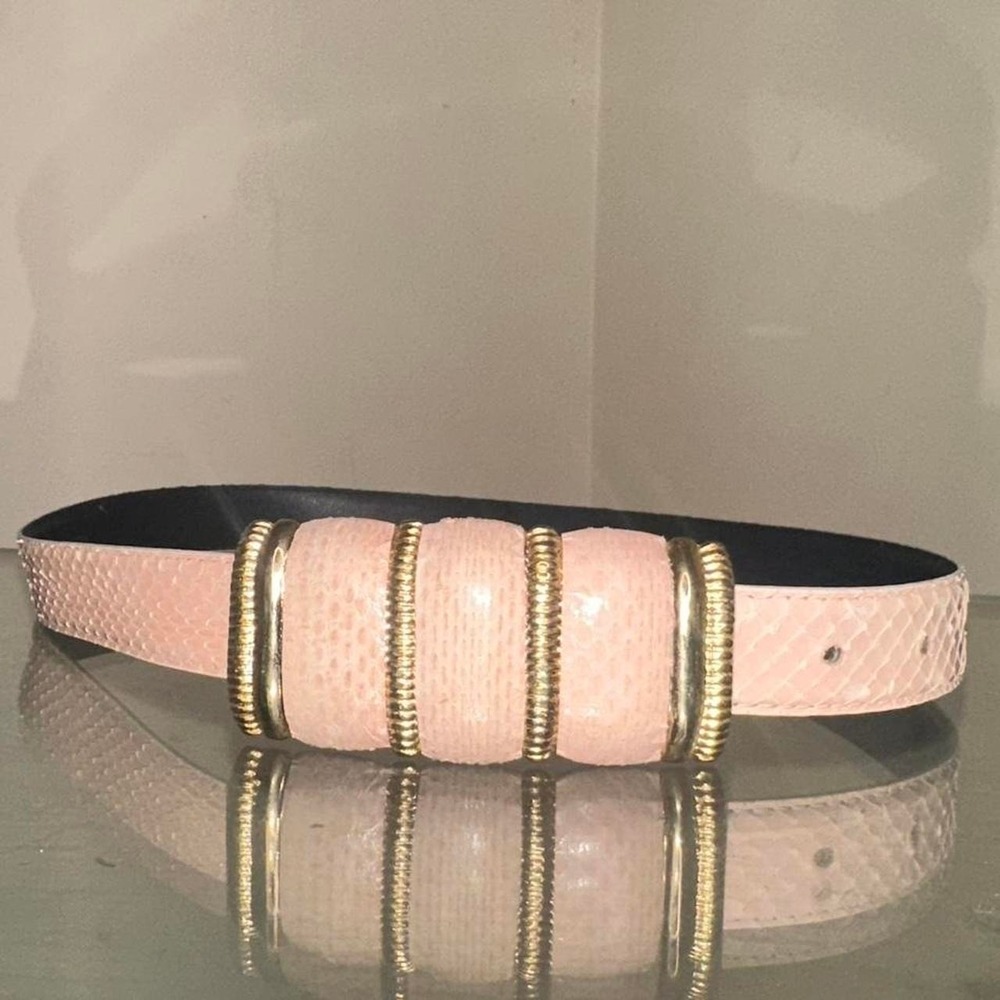 Pink genuine snake skin belt with gold buckle - Picture 1 of 4